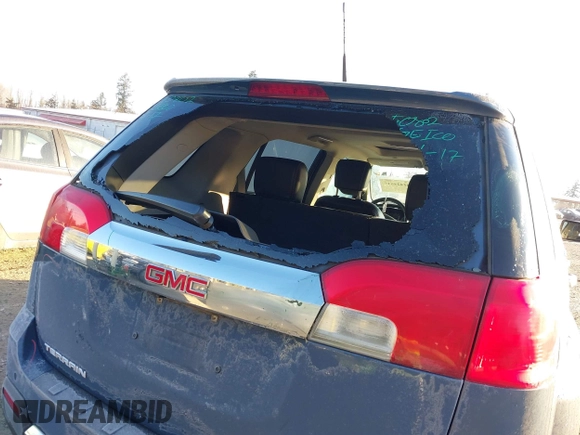 2011 GMC Terrain SLT-2 with VIN 2CTFLXEC9B6419914, listed as a IAAI auction lot 41424619 with 135,602 mi miles. Bid and sale history available at carsss.com. Image 6.