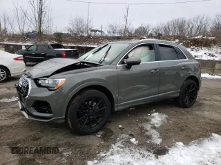 2022 Audi Q3 Premium with VIN WA1AUCF35N1040257, listed as a Copart auction lot 70907502 with 4,005 mi miles. Bid and sale history available at carsss.com. Image 1.