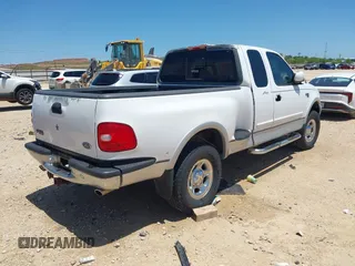 1999 Ford F-150 XL z VIN 1FTRX08L5XKA73493, wystawiony jako IAAI lot #42467358 z przebiegiem Nie podano mil oraz . Historia ofert i sprzedaży dostępna na DreamBid. Obrazek 4.