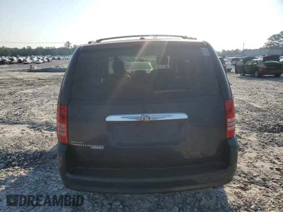 2008 Chrysler Town & Country Touring with VIN 2A8HR54P38R699373, listed as a Copart auction lot 61735215 with 267,554 mi miles and Clean title. Bid and sale history available at DreamBid. Image 6.