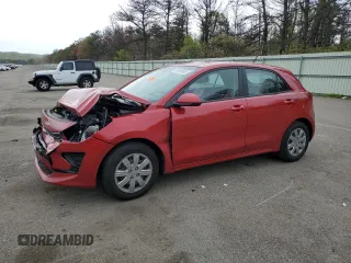 2023 Kia Rio S z VIN 3KPA25AD4PE623894, wystawiony jako Copart lot #56199055 z przebiegiem 16 177 mil mil oraz Szkoda całkowita • Salvage title. Historia ofert i sprzedaży dostępna na DreamBid. Obrazek 1.