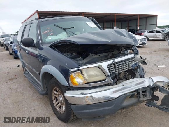 2000 Ford Expedition XLT with VIN 1FMRU15L5YLB27482, listed as a IAAI auction lot 39366976 with 1 mi miles. Bid and sale history available at carsss.com. Image 1.