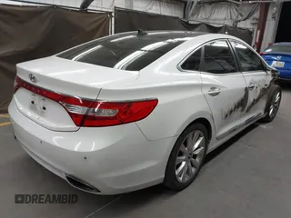 2013 Hyundai Azera with VIN KMHFH4JG1DA330604, listed as a IAAI auction lot 41966248 with 126,554 mi miles. Bid and sale history available at carsss.com. Image 4.