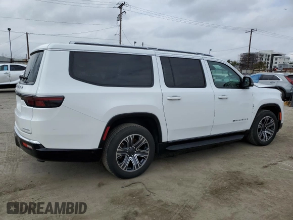 2023 Jeep Wagoneer Series II с VIN 1C4SJRBP3PS509583, выставлен на аукционе Copart как лот 54601365 с пробегом 22 202 миль миль и Списание • Salvage title. История ставок и продаж доступна на DreamBid. Изображение 3.
