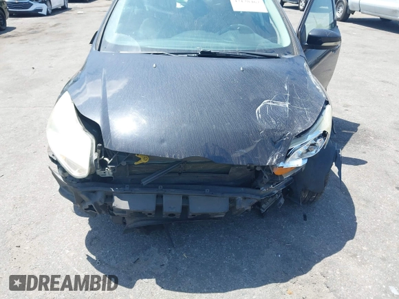 2013 Ford Focus SE with VIN 1FADP3F29DL149444, listed as a IAAI auction lot 42128467 with Not provided miles and . Bid and sale history available at DreamBid. Image 6.