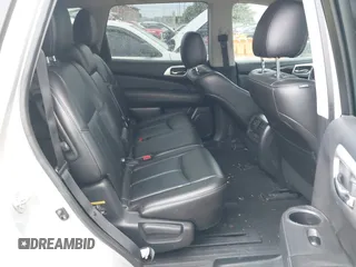 2014 Nissan Pathfinder Platinum with VIN 5N1AR2MNXEC686335, listed as a IAAI auction lot 42609936 with 180,720 mi miles and . Bid and sale history available at DreamBid. Image 8.