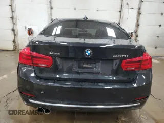2017 BMW 3 Series 330i xDrive with VIN WBA8D9G3XHNU65814, listed as a Copart auction lot 87480984 with 60,195 mi miles and Salvage title. Bid and sale history available at DreamBid. Image 6.