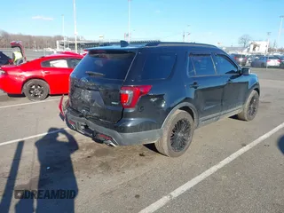 2017 Ford Explorer Sport with VIN 1FM5K8GT9HGA52532, listed as a IAAI auction lot 41607362 with 117,595 mi miles and . Bid and sale history available at carsss.com. Image 4.