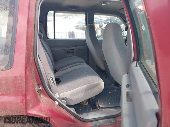 2000 Ford Explorer XLS с VIN 1FMZU72X2YUB64879, выставлен на аукционе IAAI как лот 42333278 с пробегом 169 693 миль миль и . История ставок и продаж доступна на DreamBid. Изображение 8.