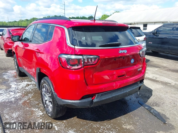 2020 Jeep Compass Latitude with VIN 3C4NJCBB2LT205894, listed as a IAAI auction lot 42284889 with 85,588 mi miles and . Bid and sale history available at DreamBid. Image 6.
