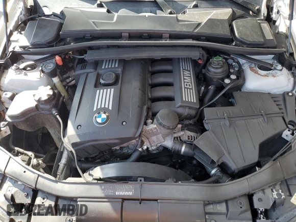2007 BMW 3 Series 328xi z VIN WBAVT73557FZ35290, wystawiony jako Copart lot #48251955 z przebiegiem 287 728 mil mil oraz Szkoda całkowita • Salvage title. Historia ofert i sprzedaży dostępna na DreamBid. Obrazek 12.