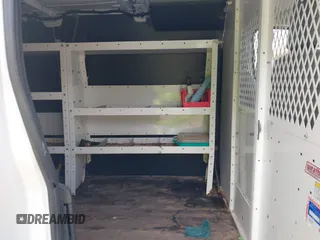 2018 Ford Transit с VIN 1FTYR1ZM8JKA50770, выставлен на аукционе IAAI как лот 42422460 с пробегом 148 735 миль миль и . История ставок и продаж доступна на DreamBid. Изображение 8.