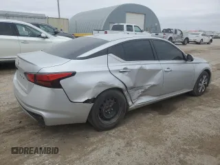 2019 Nissan Altima 2.5 S with VIN 1N4BL4BV2KC239752, listed as a Copart auction lot 86565644 with 182,447 mi miles and Salvage Title. Bid and sale history available at carsss.com. Image 3.