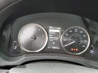 2020 Lexus IS 300 z VIN JTHAA1D26L5101343, wystawiony jako Copart lot #88799685 z przebiegiem 95 947 mil mil oraz Szkoda całkowita • Salvage title. Historia ofert i sprzedaży dostępna na DreamBid. Obrazek 9.