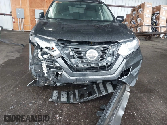 2018 Nissan Rogue SV with VIN KNMAT2MV8JP597520, listed as a IAAI auction lot 41963674 with 125,047 mi miles. Bid and sale history available at carsss.com. Image 11.