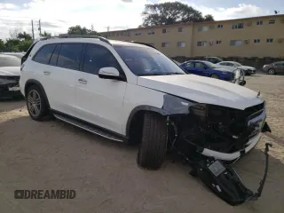 2022 Mercedes-Benz GLS with VIN 4JGFF5KE8NA620882, listed as a Copart auction lot 38109643 with 3,081 mi miles. Bid and sale history available at carsss.com. Image 4.