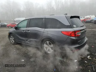 2018 Honda Odyssey EX-L with VIN 5FNRL6H77JB090625, listed as a Copart auction lot 84231104 with 92,413 mi miles and Salvage Title. Bid and sale history available at carsss.com. Image 2.