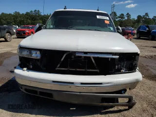 2003 Chevrolet Suburban LT with VIN 3GNEC16Z03G101118, listed as a Copart auction lot 56486765 with Not provided miles and Salvage title. Bid and sale history available at DreamBid. Image 5.