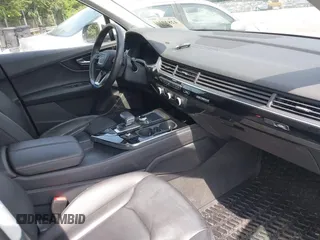 2018 Audi Q7 Premium Plus z VIN WA1LAAF74JD002648, wystawiony jako IAAI lot #42810341 z przebiegiem 92 541 mil mil oraz . Historia ofert i sprzedaży dostępna na DreamBid. Obrazek 5.