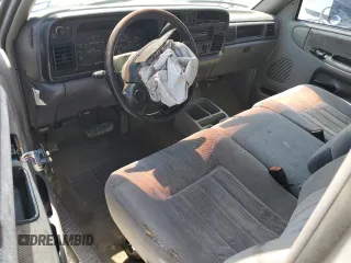1997 Dodge Ram 2500 with VIN 3B7KC23D7VM516354, listed as a Copart auction lot 68652074 with 233,857 mi miles and Salvage Title. Bid and sale history available at carsss.com. Image 8.