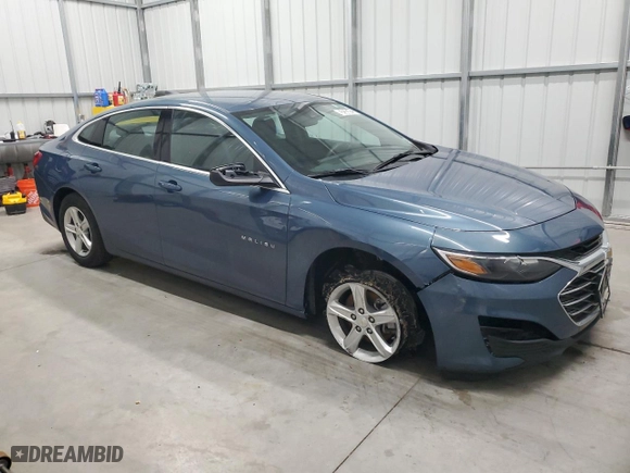 2024 Chevrolet Malibu LS with VIN 1G1ZC5STXRF145567, listed as a Copart auction lot 52535425 with 33,966 mi miles and Clean Title. Bid and sale history available at carsss.com. Image 4.