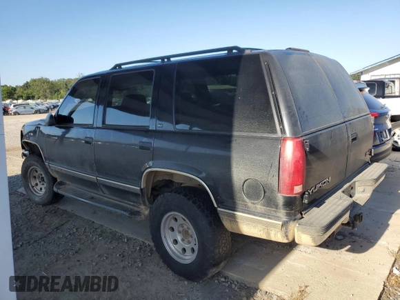 1999 GMC Yukon with VIN 1GKEK13RXXJ730202, listed as a Copart auction lot 73236834 with 188,567 mi miles and Non Repairable. Bid and sale history available at carsss.com. Image 2.