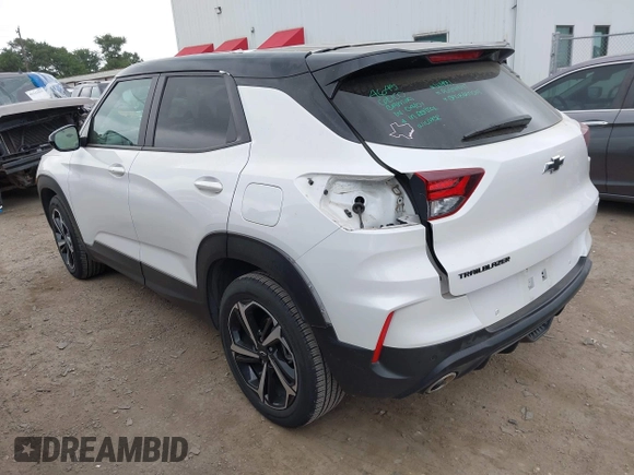 2022 Chevrolet TrailBlazer RS with VIN KL79MTSL3NB118959, listed as a IAAI auction lot 42148245 with 18,874 mi miles. Bid and sale history available at carsss.com. Image 3.