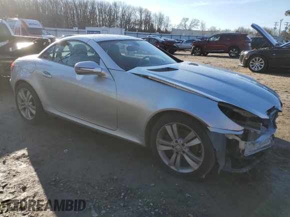 2010 Mercedes-Benz SLK-Class SLK 300 with VIN WDBWK5EA7AF226326, listed as a Copart auction lot 45926775 with 76,646 mi miles and Salvage Title. Bid and sale history available at carsss.com. Image 4.