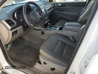 2011 Jeep Grand Cherokee Laredo with VIN 1J4RR4GG4BC640277, listed as a Copart auction lot 52166205 with 195,877 mi miles and Salvage Title. Bid and sale history available at DreamBid. Image 7.