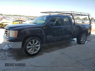 2013 GMC Sierra 1500 SLE with VIN 1GTR1VE06DZ394938, listed as a Copart auction lot 58039425 with 230,930 mi miles and Salvage title. Bid and sale history available at DreamBid. Image 1.
