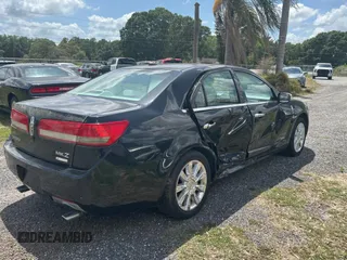 2011 Lincoln MKZ Hybrid with VIN 3LNDL2L33BR759329, listed as a Copart auction lot 51872235 with 131,927 mi miles and Clean Title. Bid and sale history available at carsss.com. Image 4.