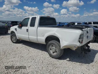 2009 Ford Super Duty F-250 XL with VIN 1FTNX20579EA28886, listed as a Copart auction lot 72176784 with 183,992 mi miles and Salvage Title. Bid and sale history available at carsss.com. Image 2.