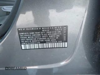 2014 Volkswagen Jetta S z VIN 3VW2K7AJ3EM221290, wystawiony jako IAAI lot #42310867 z przebiegiem 118 062 mil mil oraz . Historia ofert i sprzedaży dostępna na DreamBid. Obrazek 9.