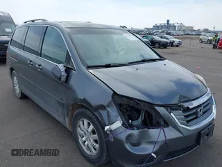 2010 Honda Odyssey EX-L with VIN 5FNRL3H73AB088417, listed as a IAAI auction lot 41989894 with 200,306 mi miles. Bid and sale history available at carsss.com. Image 1.