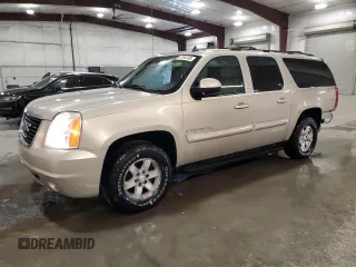 2007 GMC Yukon XL SLT with VIN 1GKFK16307J310654, listed as a Copart auction lot 47394195 with 197,988 mi miles and Salvage Title. Bid and sale history available at carsss.com. Image 1.