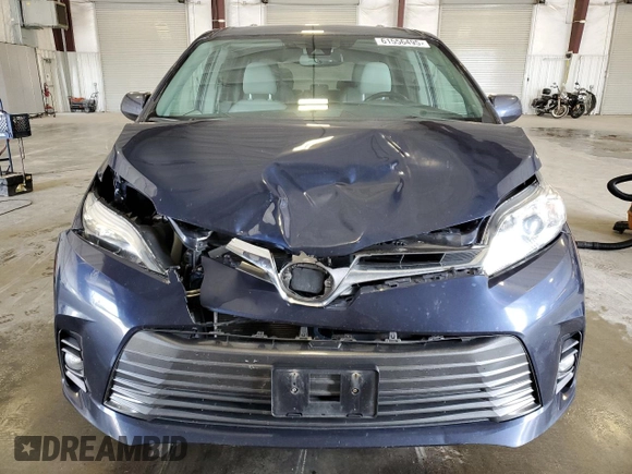 2019 Toyota Sienna XLE with VIN 5TDDZ3DC3KS217040, listed as a Copart auction lot 61556495 with 85,309 mi miles and Salvage title. Bid and sale history available at DreamBid. Image 5.