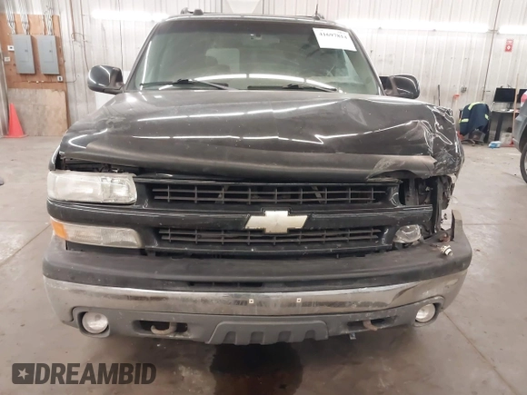 2004 Chevrolet Suburban Z71 with VIN 3GNFK16Z94G288951, listed as a IAAI auction lot 41697814 with 176,257 mi miles. Bid and sale history available at carsss.com. Image 13.