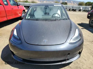 2022 Tesla Model 3 z VIN 5YJ3E1EA2NF336165, wystawiony jako Copart lot #80166114 z przebiegiem 23 097 mil mil oraz Szkoda całkowita • Salvage title. Historia ofert i sprzedaży dostępna na DreamBid. Obrazek 5.