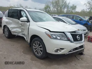 2015 Nissan Pathfinder Platinum z VIN 5N1AR2MM0FC601933, wystawiony jako IAAI lot #42167703 z przebiegiem 97 899 mil mil oraz . Historia ofert i sprzedaży dostępna na DreamBid. Obrazek 1.