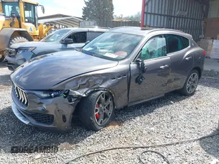 2017 Maserati Levante S с VIN ZN661YUS3HX234913, выставлен на аукционе IAAI как лот 41822758 с пробегом 40 290 миль миль и . История ставок и продаж доступна на DreamBid. Изображение 2.