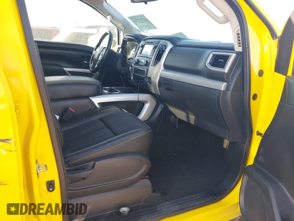 2016 Nissan Titan SL z VIN 1N6BA1F48GN500066, wystawiony jako IAAI lot #41857911 z przebiegiem 133 303 mil mil oraz . Historia ofert i sprzedaży dostępna na DreamBid. Obrazek 5.