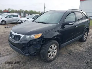 2012 Kia Sorento LX with VIN 5XYKT4A22CG273527, listed as a IAAI auction lot 41954603 with 309,018 mi miles. Bid and sale history available at carsss.com. Image 6.