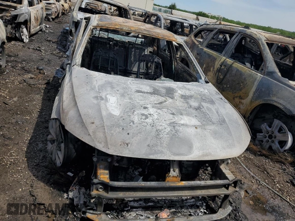 2024 Volkswagen Jetta S z VIN 3VW5M7BU5RM045638, wystawiony jako Copart lot #57215215 z przebiegiem Nie podano mil oraz Nie do naprawy • Non repairable. Historia ofert i sprzedaży dostępna na DreamBid. Obrazek 5.