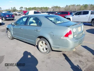2008 Ford Fusion SE with VIN 3FAHP07198R157752, listed as a IAAI auction lot 41229136 with 270,715 mi miles and . Bid and sale history available at DreamBid. Image 3.