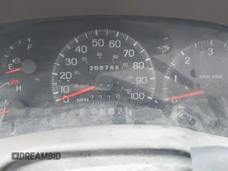 1997 Ford F-150 XL with VIN 1FTEX18L5VNC45344, listed as a IAAI auction lot 41690852 with 205,766 mi miles. Bid and sale history available at carsss.com. Image 7.