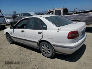 2000 Volvo S40 с VIN YV1VS255XYF542810, выставлен на аукционе Copart как лот 62570624 с пробегом 180 692 миль миль и Списание • Salvage title. История ставок и продаж доступна на DreamBid. Изображение 2.