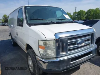 2011 Ford E-Series Commercial z VIN 1FTNS2EL0BDA33400, wystawiony jako IAAI lot #41949288 z przebiegiem 252 786 mil mil oraz . Historia ofert i sprzedaży dostępna na DreamBid. Obrazek 1.