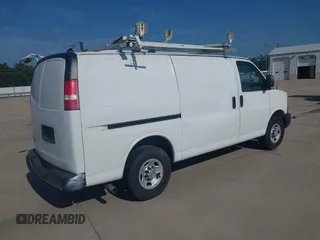 2014 Chevrolet Express Cargo with VIN 1GCWGFCA5E1121007, listed as a IAAI auction lot 42505878 with 178,916 mi miles and . Bid and sale history available at DreamBid. Image 4.