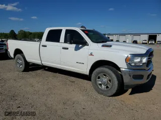 2021 Ram 2500 Tradesman with VIN 3C6UR5HLXMG532657, listed as a Copart auction lot 53042095 with 119,509 mi miles and Clean Title. Bid and sale history available at carsss.com. Image 4.