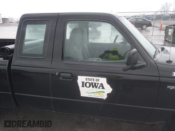 2001 Ford Ranger XL with VIN 1FTYR14V11PB63009, listed as a IAAI auction lot 42086209 with 26,607 mi miles. Bid and sale history available at carsss.com. Image 6.